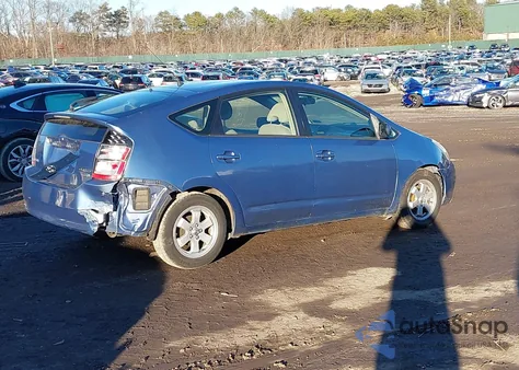 2005 Toyota Prius z USA, uszkodzony, nr VIN JTDKB20U357033235
